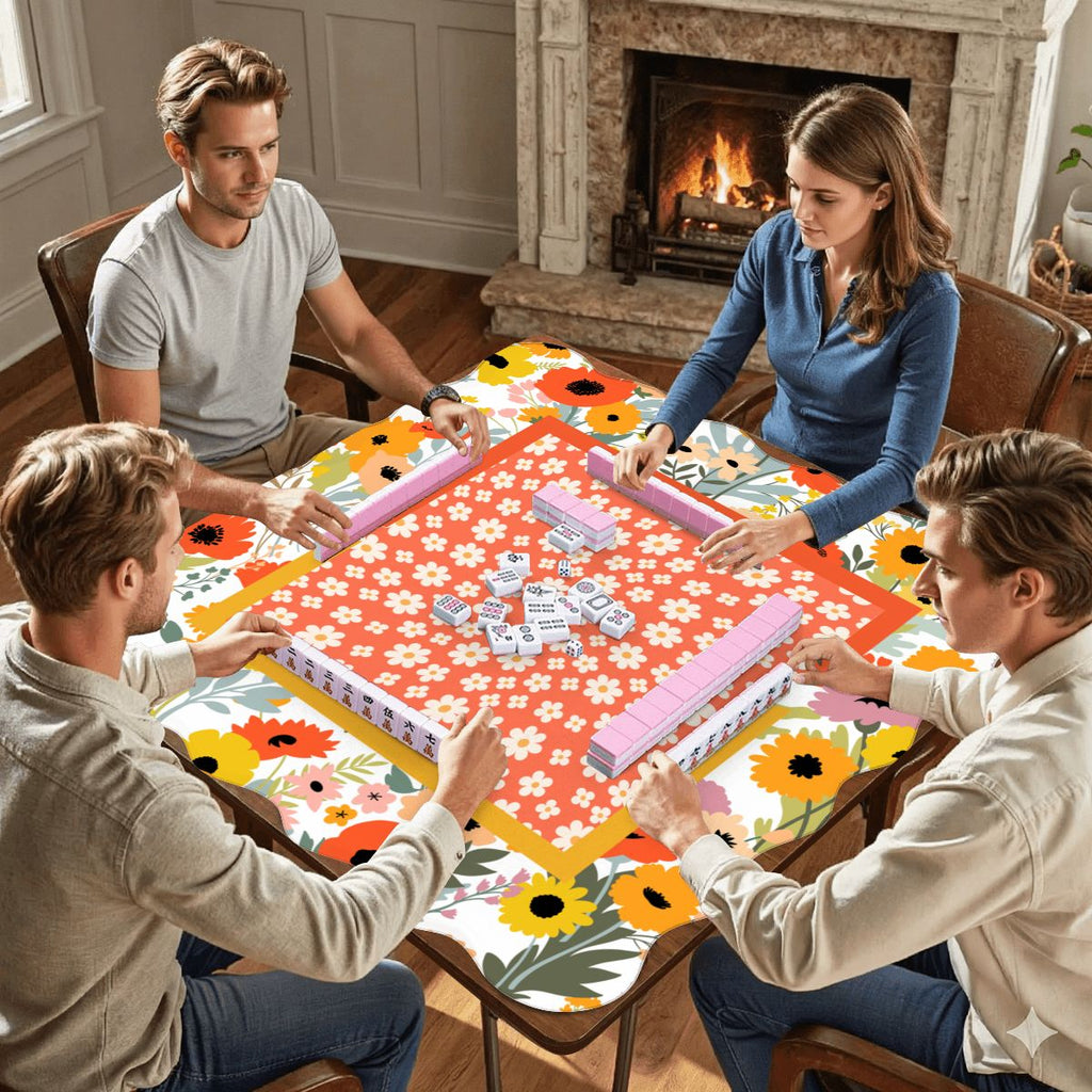 Modern Daisy Preppy Sunshine Scalloped Mahjong Mat