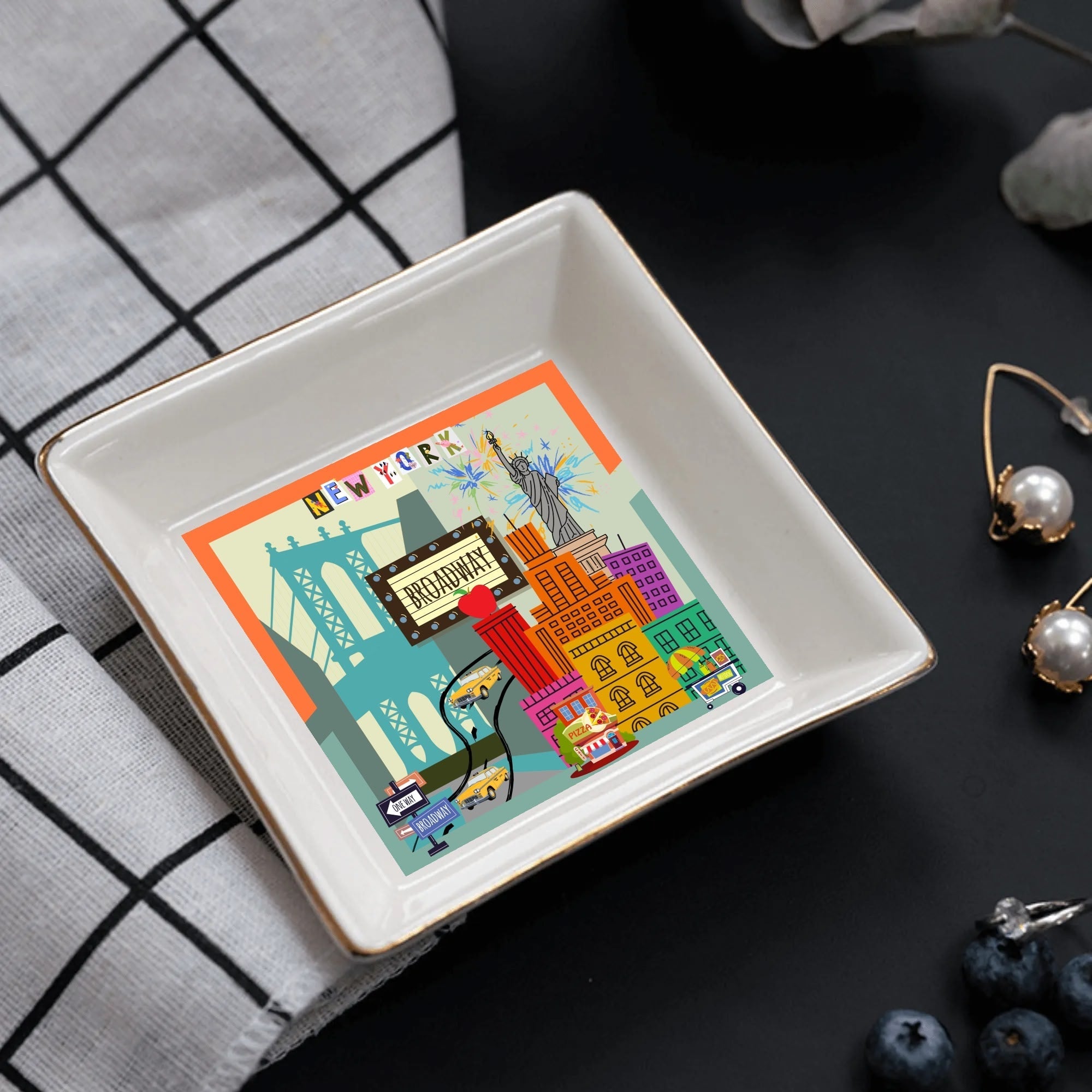 New York City, On Broadway Mahjong Snack, Dice, Trinket Pickens Plates