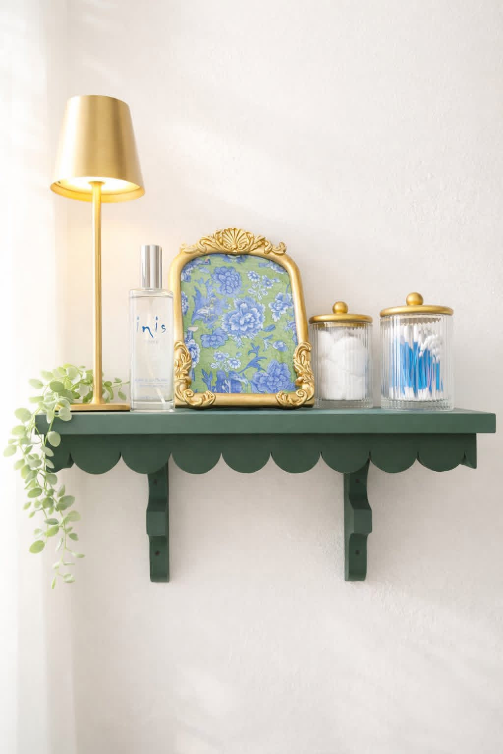 Scalloped Green Wooden Shelf