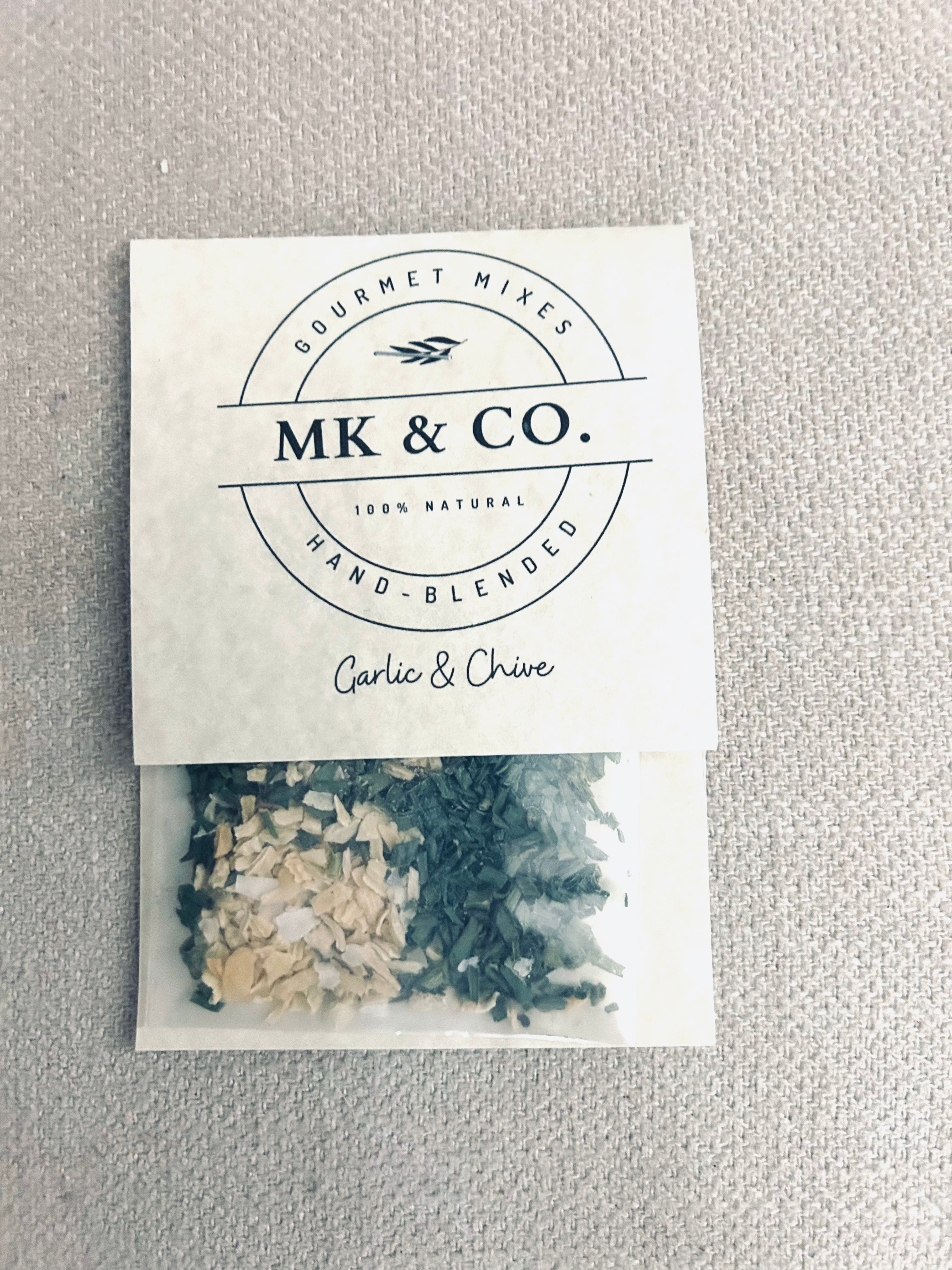 MK & Co. Divine Dip- Garlic & Chive Seasoning Dip Mix & Cheese Ball Spices