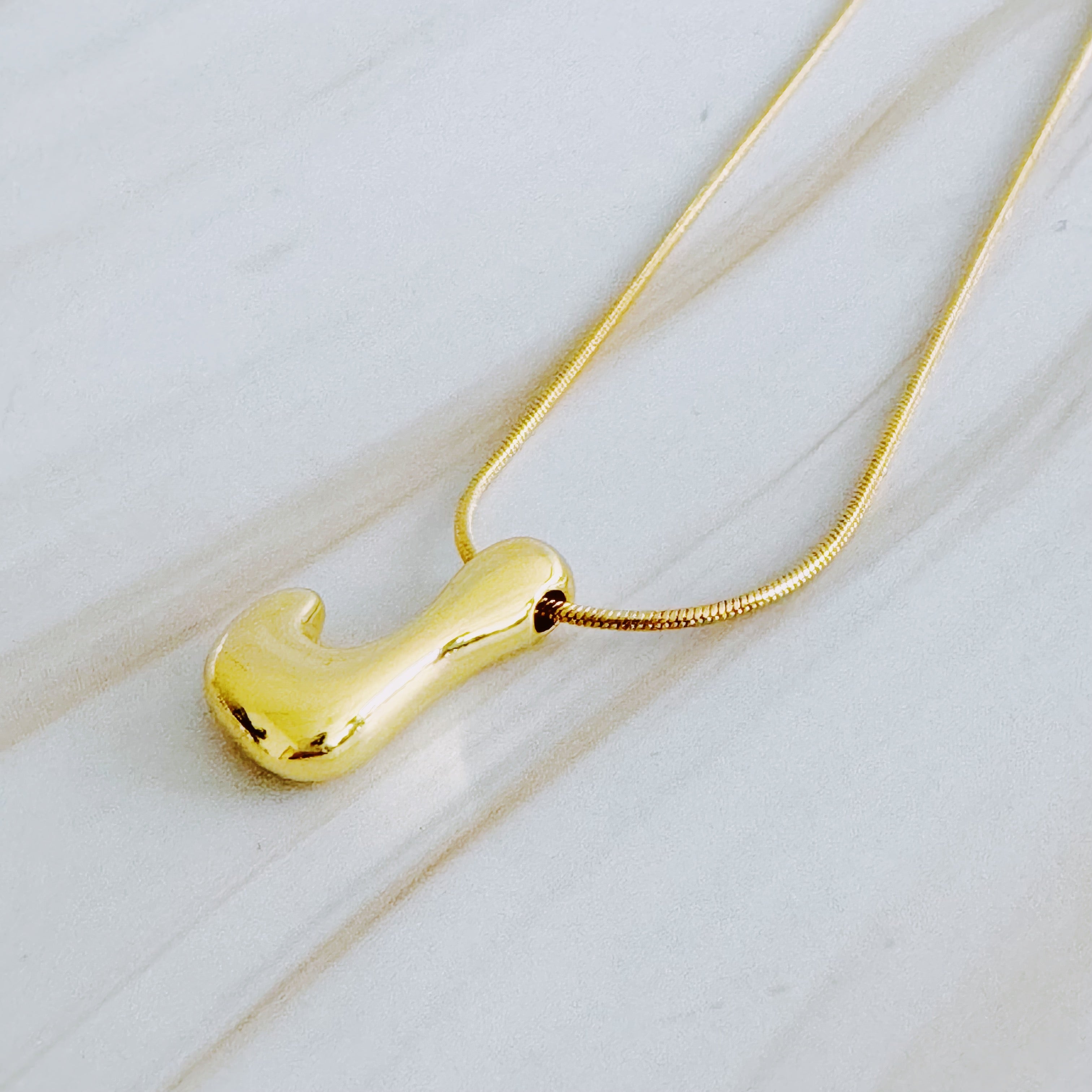 Balloon Letter Initial Pendant Necklace in Gold