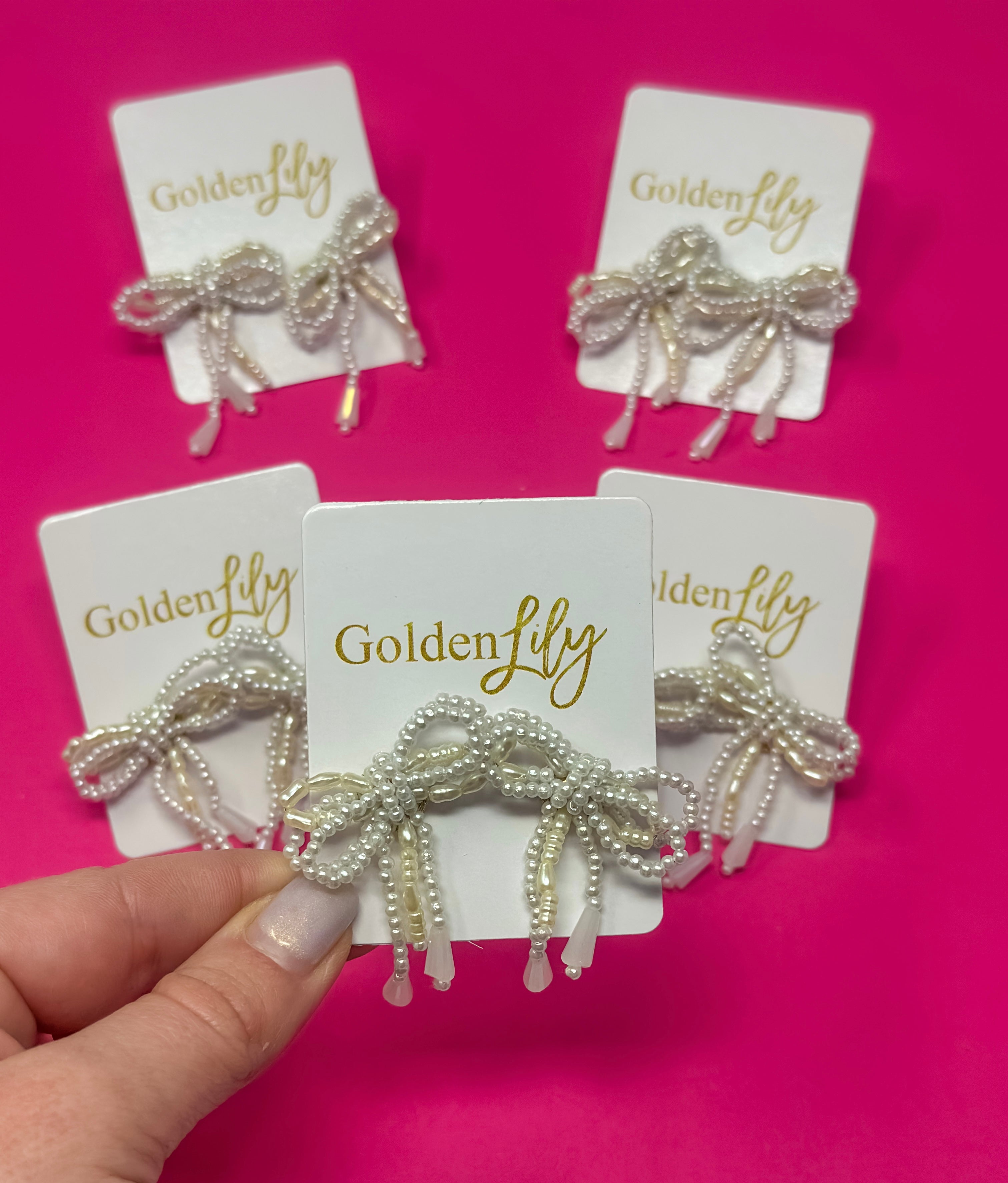 Mini Bow Earrings - Pearl