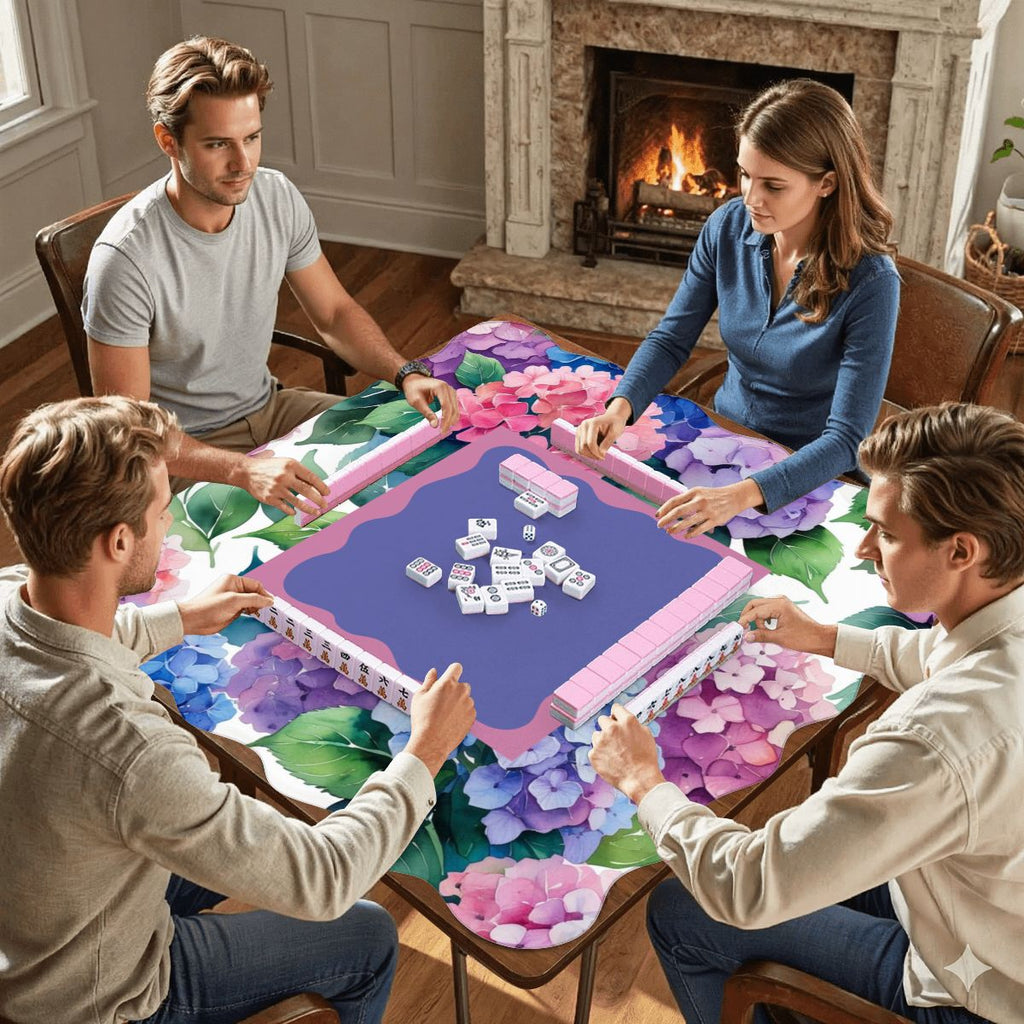 Watercolor Blooming Hydrangeas Scalloped Mahjong Mat