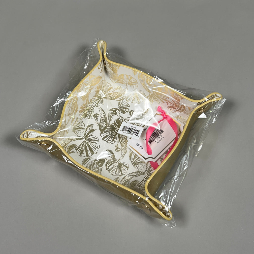 LILLY PULITZER Gold Leatherette Jewelry Organizer In Reel Life