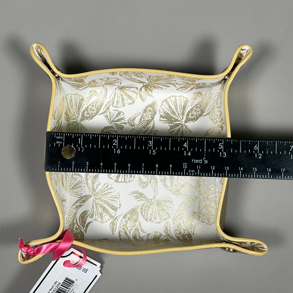 LILLY PULITZER Gold Leatherette Jewelry Organizer In Reel Life